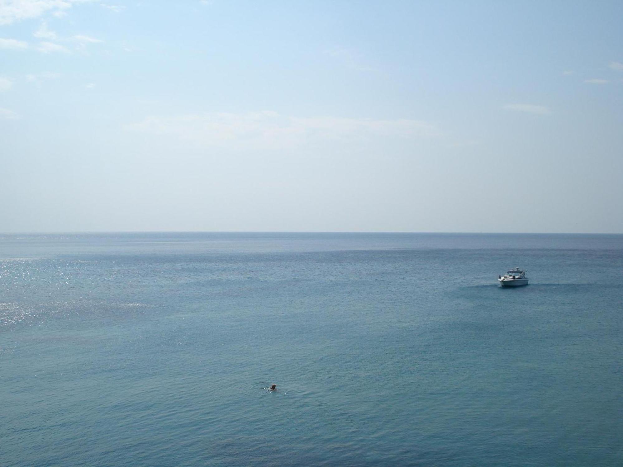 Panorama Hotel Agia Marina  Exteriör bild